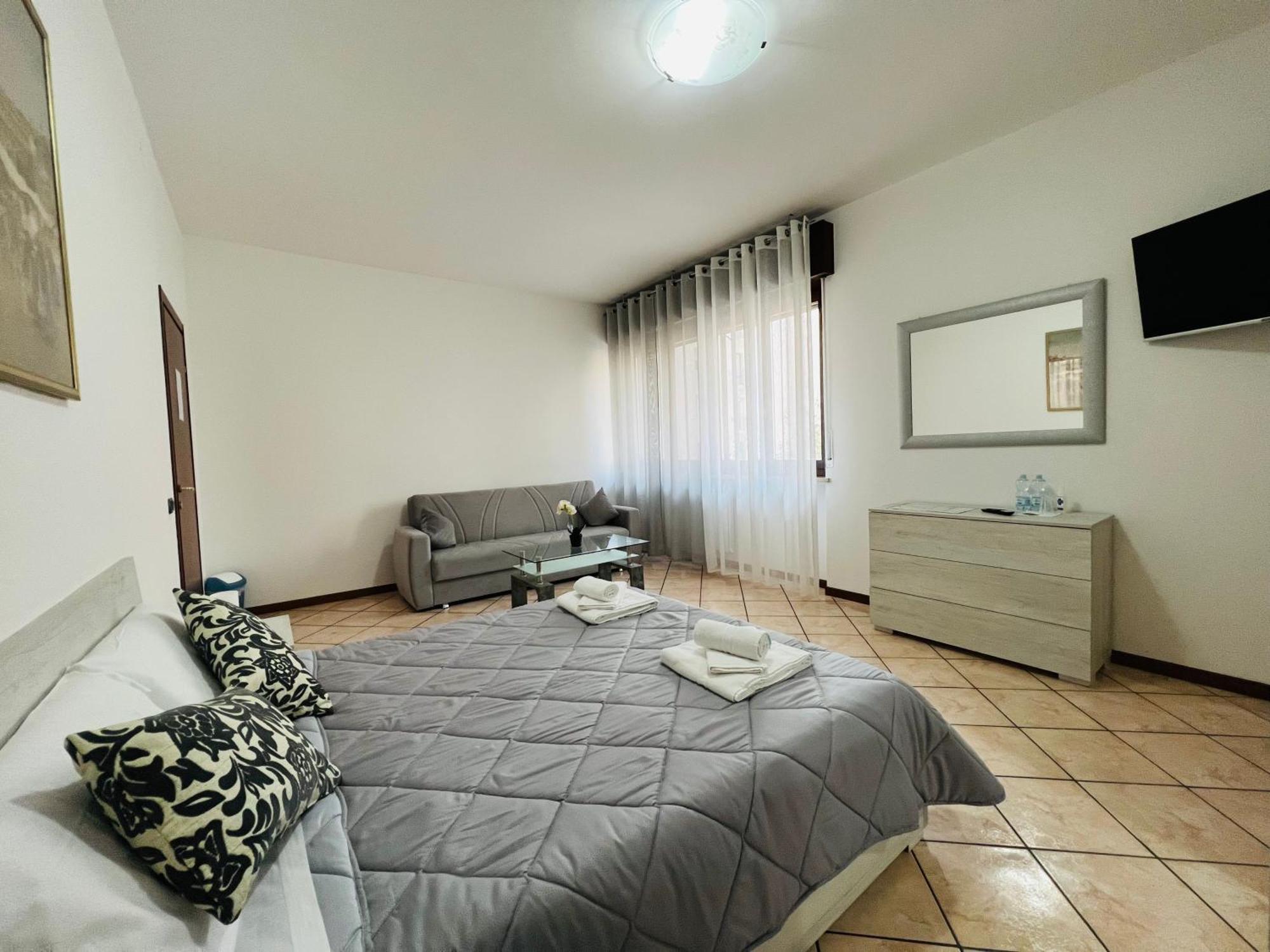 Casa Vacanza Elena 2 Verona Eksteriør billede